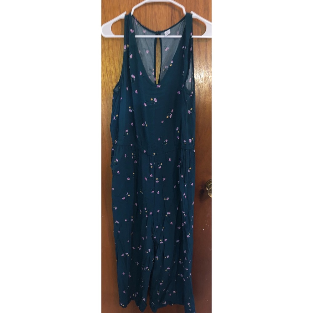 Old Navy Jumpsuit WITH POCKETS SZ XL